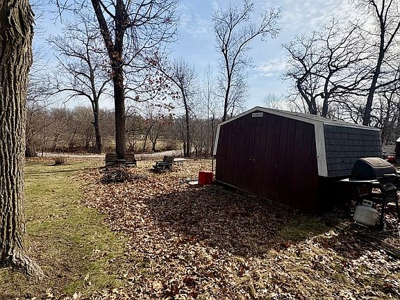 5th image of 5/498 Woodhaven Dr E