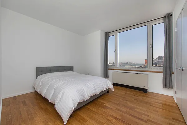 Sold by Keller Williams NYC | media 5