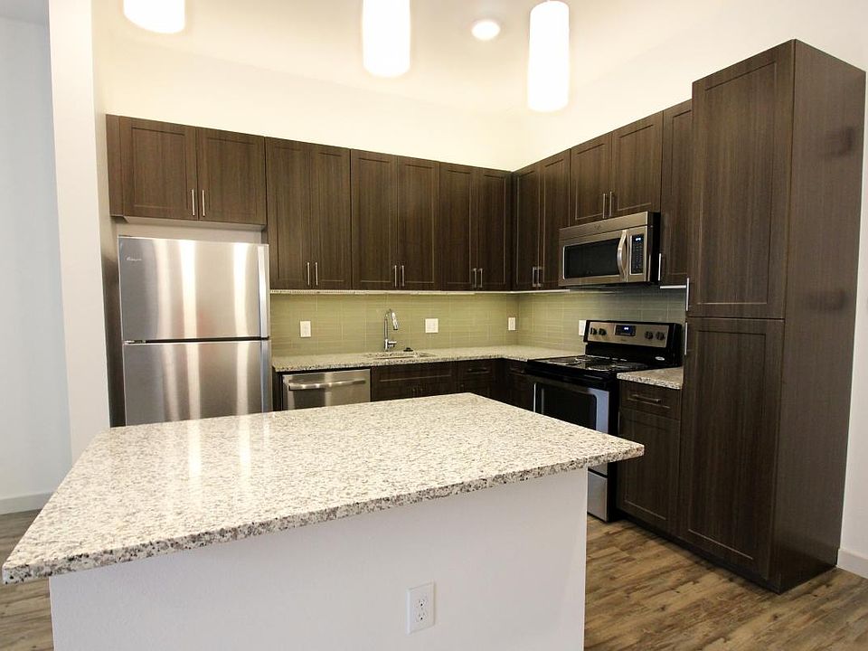 1st image of 12225 Greenville Ave #222