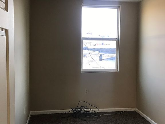 5th image of 50 E Franklin St APT 2