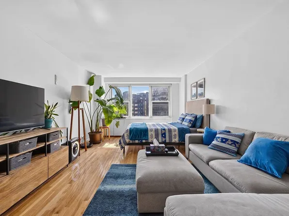 305 E 24th St APT 14K, New York, NY 10010