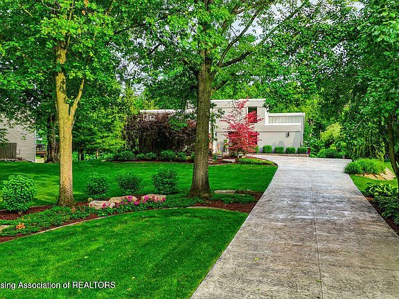 2nd image of 8955 W Scenic Lake Dr