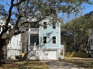 1350 Lucinda St, Mount Pleasant, SC 29466