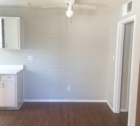 4th image of 540 W 9th Pl APT B