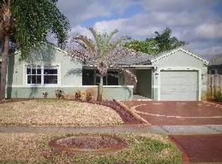 20086 NW 35th Ave, Miami Gardens, FL 33056