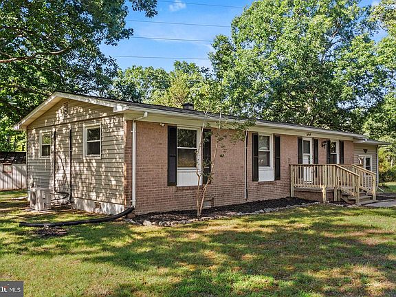 2nd image of 22518 Garrison Dr