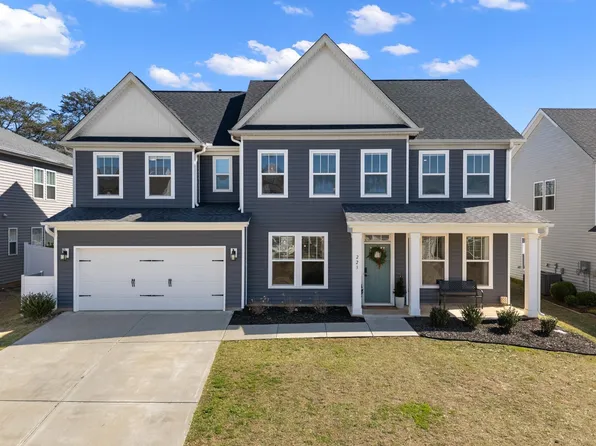 223 Fenwick Dr, Woodruff, SC 29388