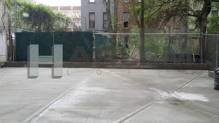 Rented by Harlem Lofts | media 20