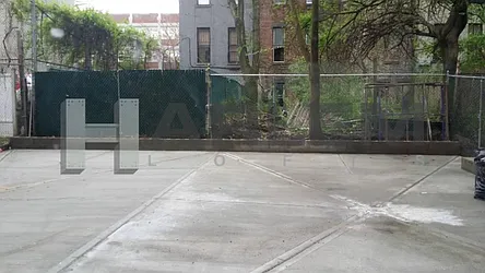 Rented by Harlem Lofts