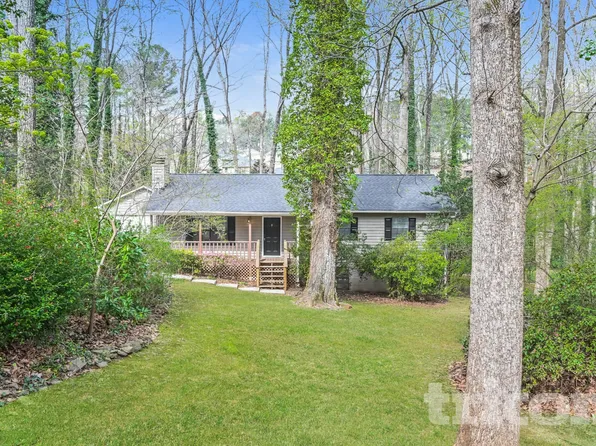 4807 Alpine Dr SW, Lilburn, GA 30047