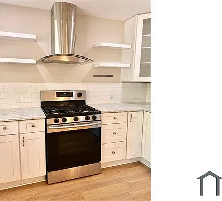 2 bed, 800 sqft, $1,900 — Photo 3