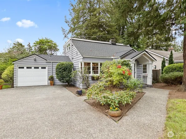 1711 NE 113th Street, Seattle, WA 98125