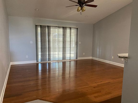 5th image of 12829 Cedar Brook Ct