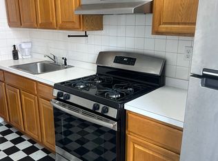 906 Summit Ave APT 3A, Bronx, NY 10452