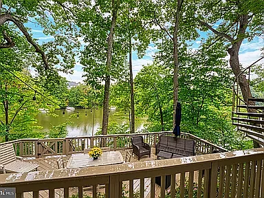 4844 Keswick Ct — Photo 8