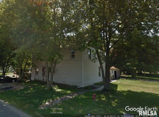 409 State St, New Windsor, IL 61465