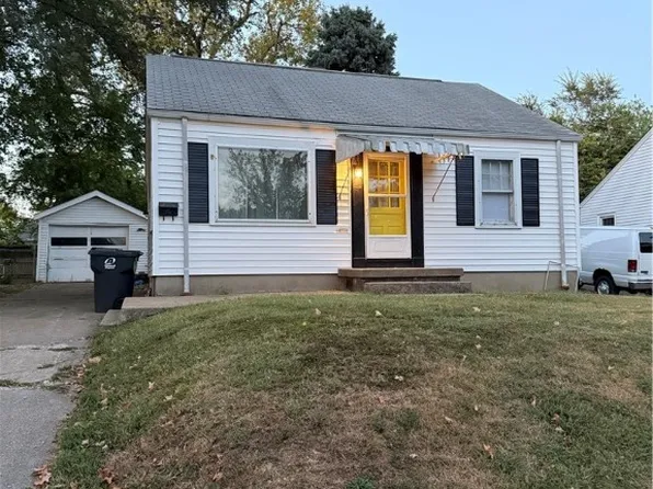 1408 E Buena Vista Ave, Decatur, IL 62521