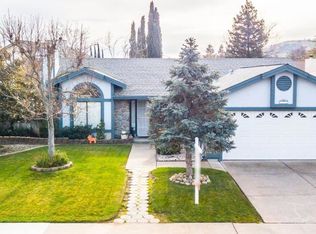 319 Larkspur Dr, Vacaville, CA 95687