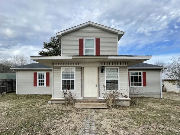 410 E College St, Summertown, TN 38483