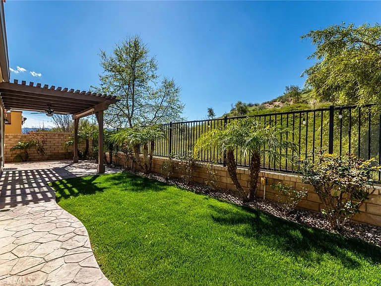 28629 Farrier Dr — Photo 35