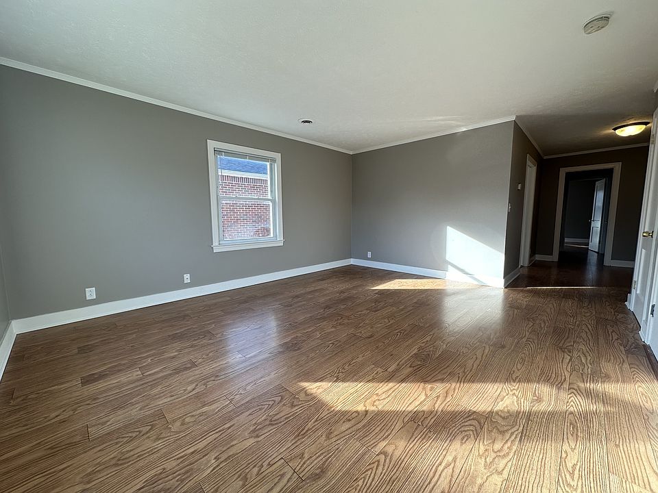 1st image of 2315 Auburn St #3