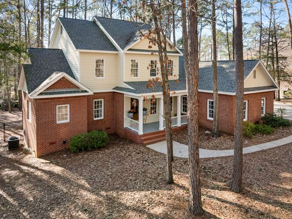 7 Abbeyville Ln, Hattiesburg, MS 39402