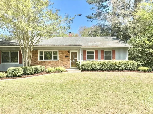 2332 Walz Drive, Savannah, GA 31404