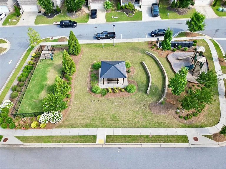 3798 Hidden Valley Cir — Photo 33