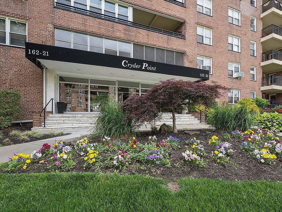 1st image of 162-21 Powells Cove Blvd APT 2R