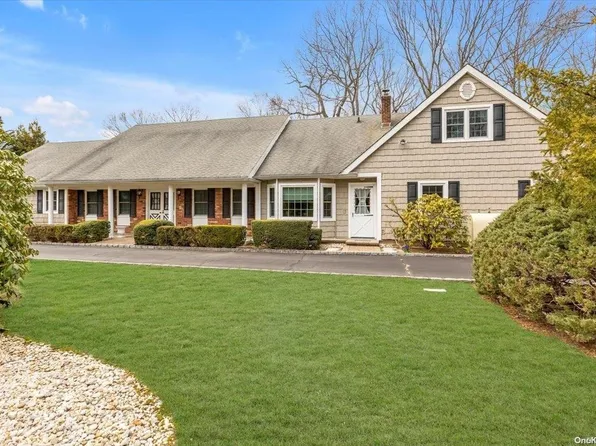 16 Breezy Hill Drive, Fort Salonga, NY 11768