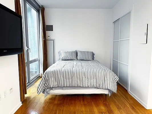 Rented by Argo Residential | media 18