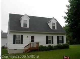 8468 Ashby Ave, Marshall, VA 20115