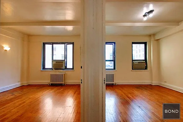 Rented by Bond New York | media 1