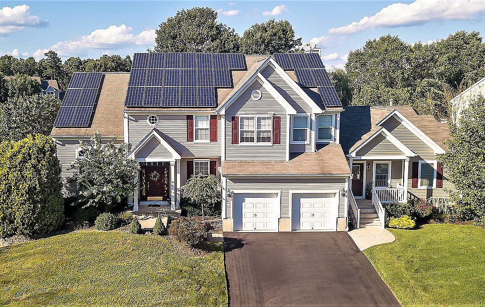 1st image of 2443 Forest Cir