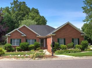 100 New Hampton Ct, Winston Salem, NC 27103