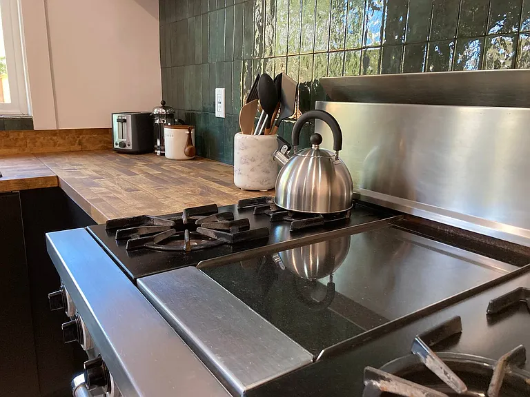 1829 Alder Dr — Photo 9