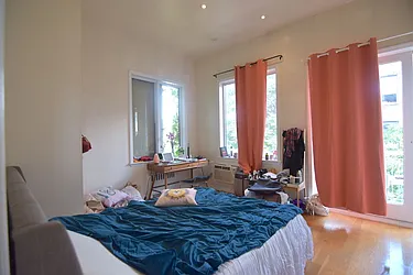 Rented by Triplemint