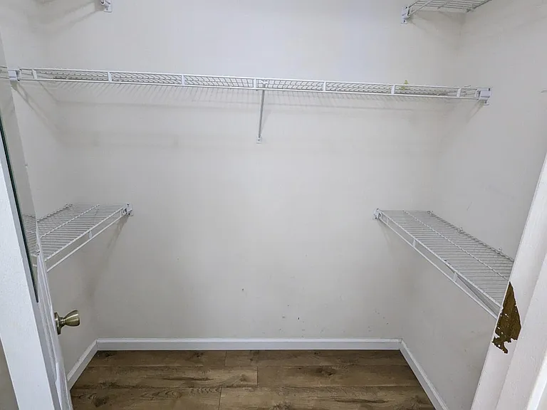 1625 Campbell Dr N — Photo 19