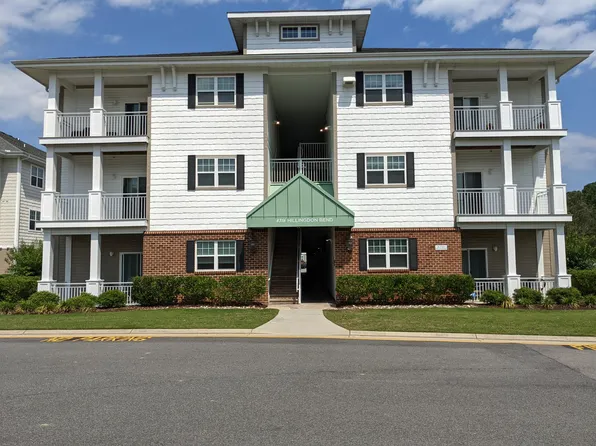 4316 Hillingdon Bnd #207, Chesapeake, VA 23321