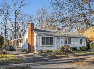 84 Spring View Dr, Lynn, MA 01904
