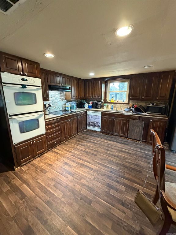 1413 Mine St, Nashville, AR - View 6