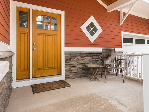 3rd image of 10505 Camrose Cir