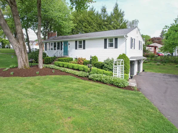 86 Aldorisio Street, Watertown, CT 06779