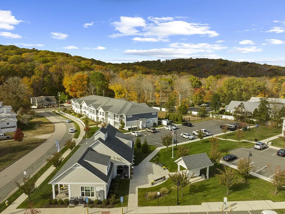 Haddam Village Commons