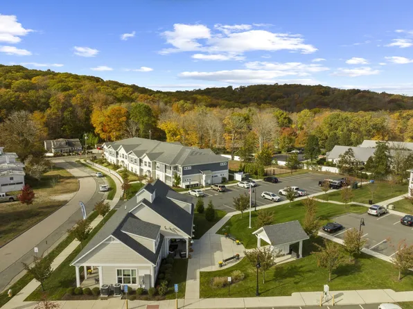 Haddam Village Commons