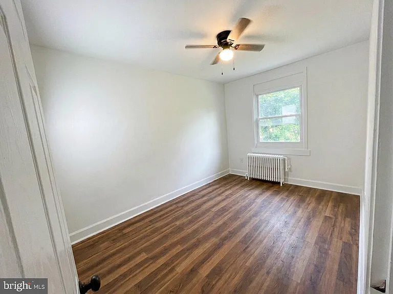 1837 Corcoran St NE — Photo 5