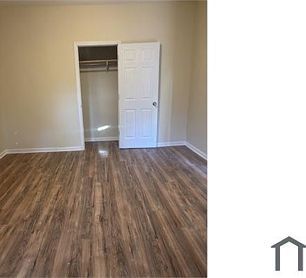 1st image of 8022 S Escanaba Ave #1