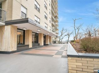 6600 John F Kennedy Blvd E #17, West New York, NJ