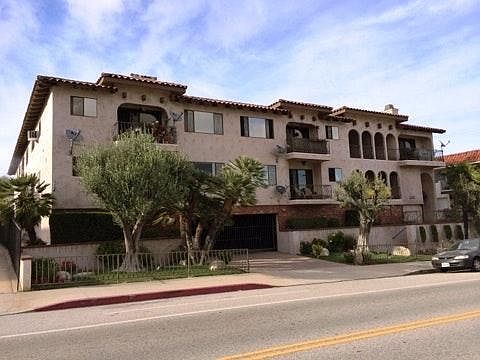 1322 9th St., San Pedro... Unit 203 is on upper left of buil