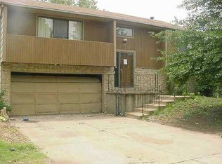 10027 S Merton St, Wichita, KS 67209